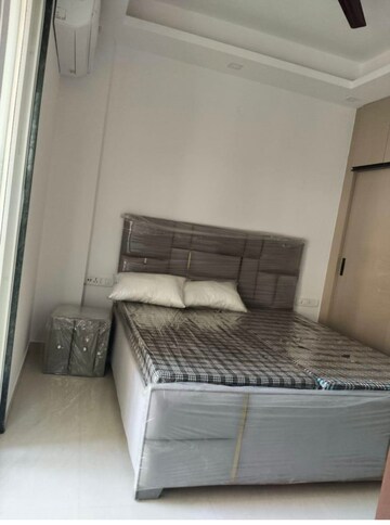 Bedroom in 1 BHK Builder Floor at DLF City Phase III, Sector 24 – for Rent