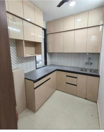 Kitchen in 1 BHK Builder Floor at DLF City Phase III, Sector 24 – for Rent