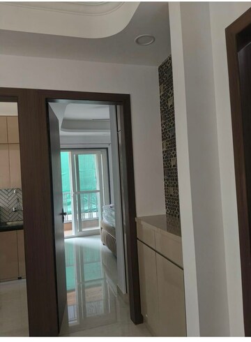 Building Lobby in 1 BHK Builder Floor at DLF City Phase III, Sector 24 – for Rent