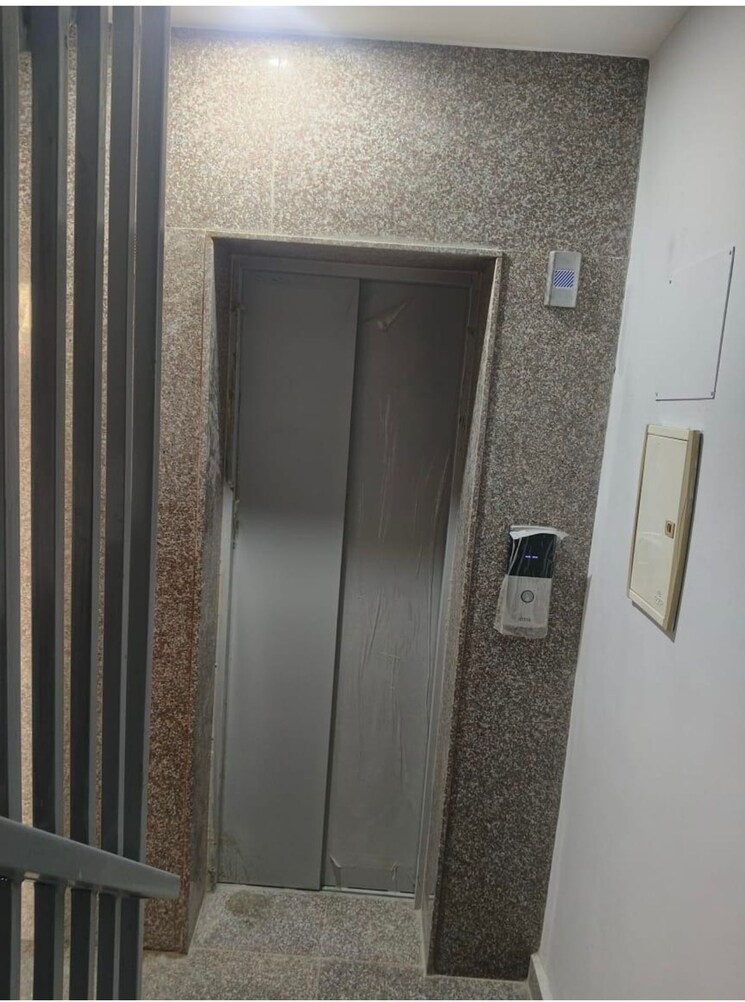 undefined, dlf-city-phase-iii 1 Bedroom 840 Sq.Ft. Builder Floor In Sector 24 Gurgaon 9672805