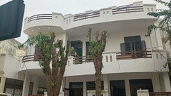3.5 BHK + Pooja Room Independent House For Sale in Gomti Nagar