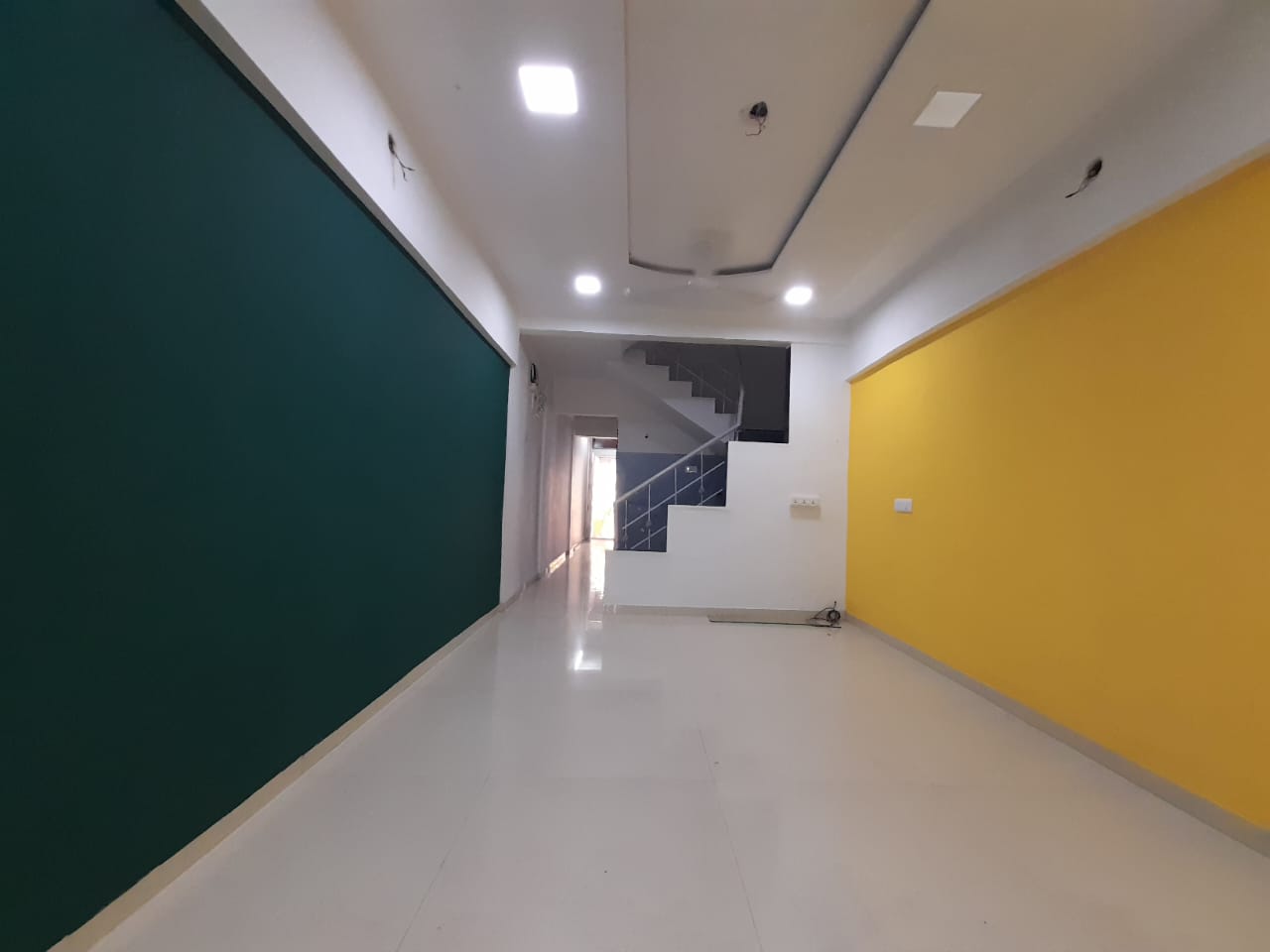 3 BHK 1600 Sq.Ft. Independent House in Unnat Nagar CHS