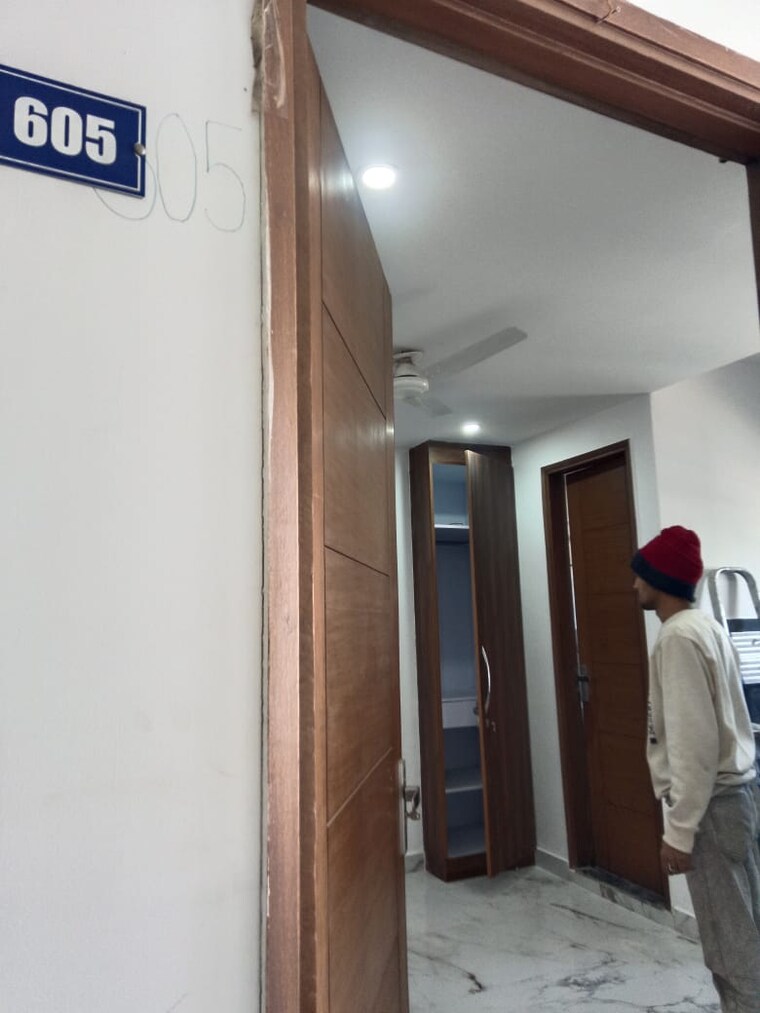 undefined, saket 1 RK 350 Sq.Ft. Builder Floor In Saket Delhi 9672874