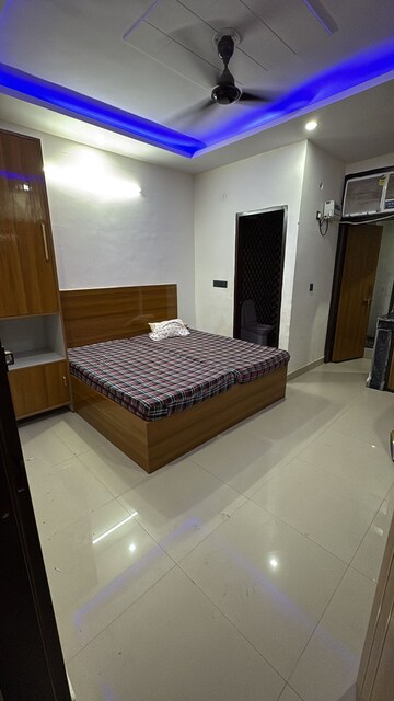 Bedroom in 1 RK Builder Floor at DLF City Phase III, Sector 24 – for Rent