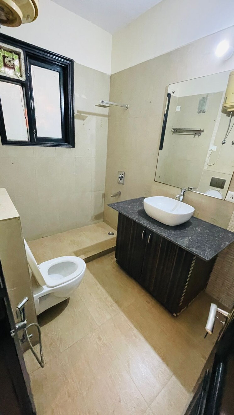 Team Area, dlf-city-phase-iii 1 RK 480 Sq.Ft. Builder Floor In Sector 24 Gurgaon 9673015