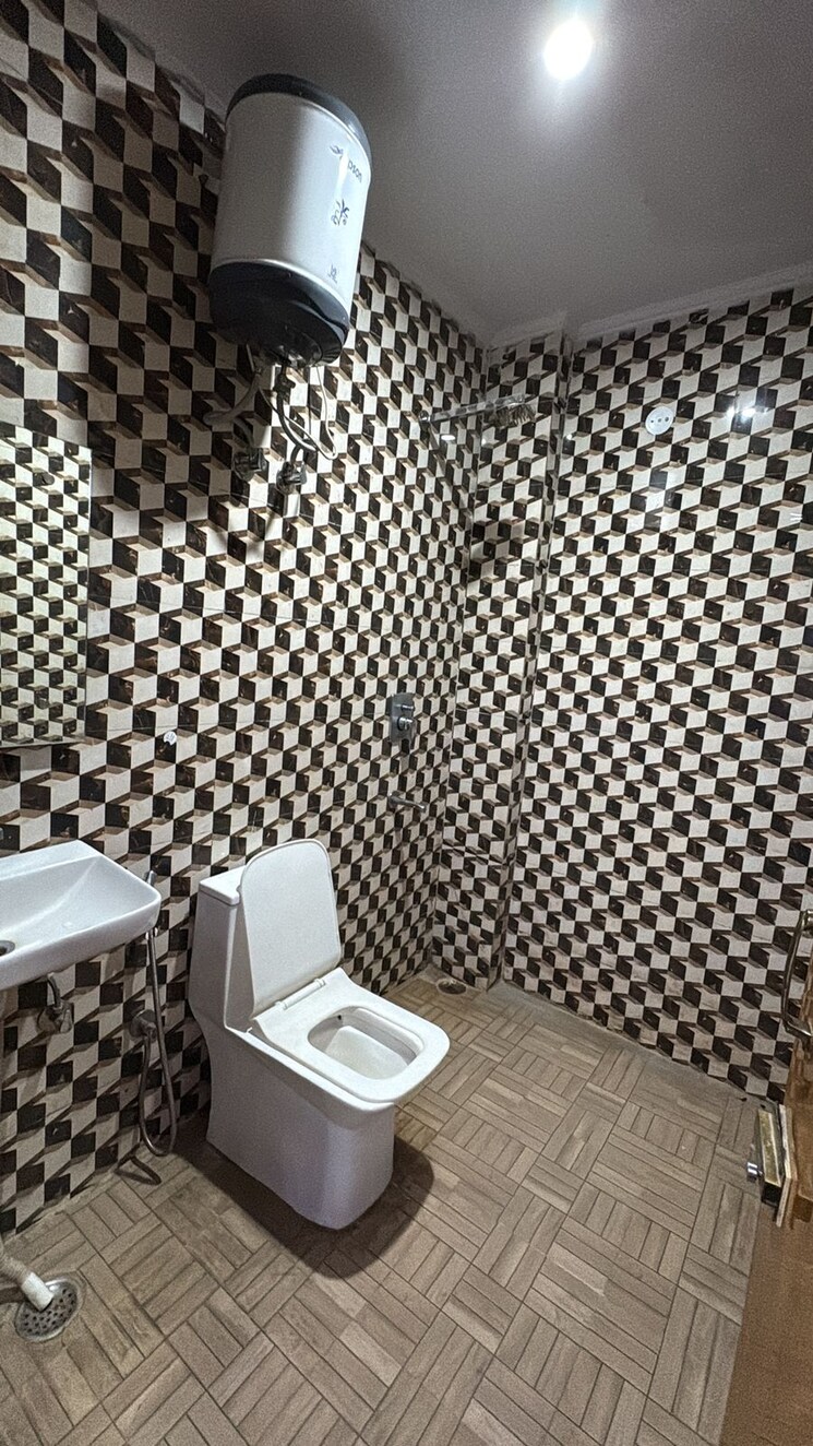 Team Area, dlf-city-phase-iii 1 RK 480 Sq.Ft. Builder Floor In Sector 24 Gurgaon 9673015