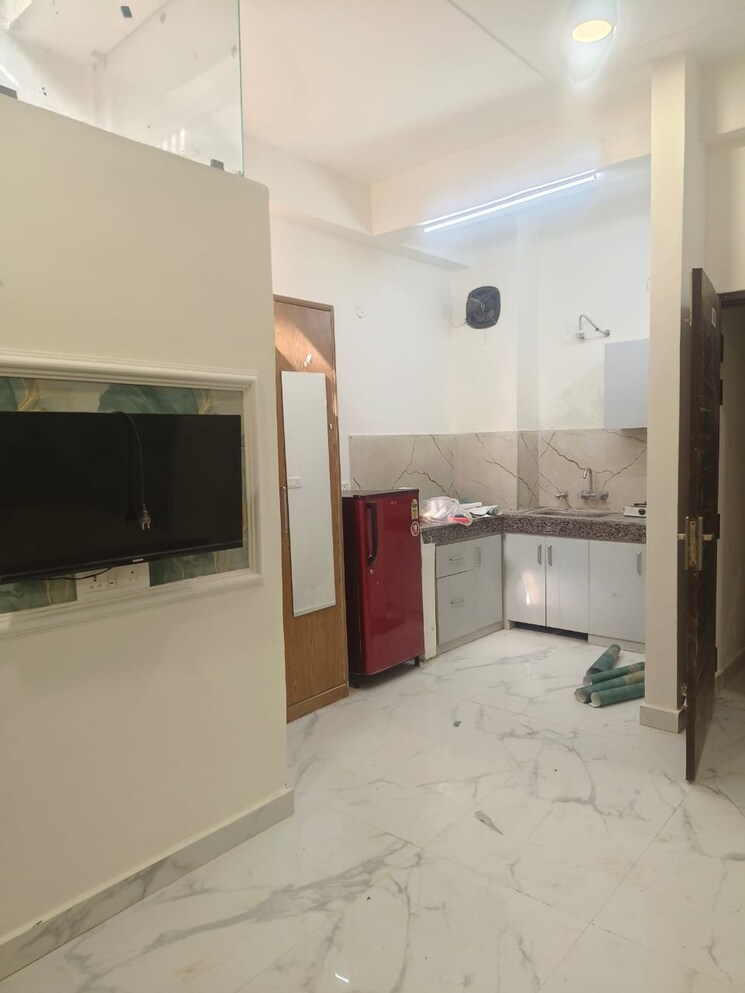 Kitchen, vip-ashiana-homes 1 RK 500 Sq.Ft. Apartment In Vip Road Zirakpur 9672984