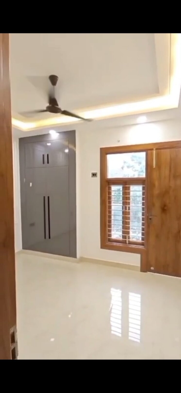Room, bptp-district-3 3 Bedroom 179 Sq.Yd. Builder Floor In Sector 85 Faridabad 9673064