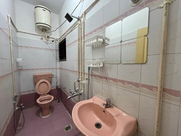 Bathroom in 2 BHK Apartment at Hsr Layout – for Rent