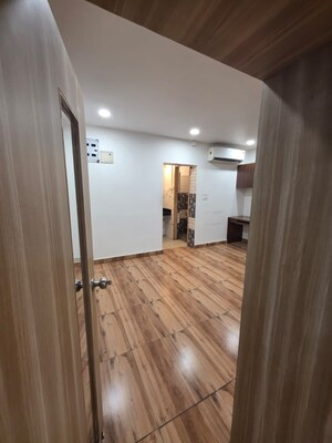 Room in  Office Space at C Scheme – for Rent