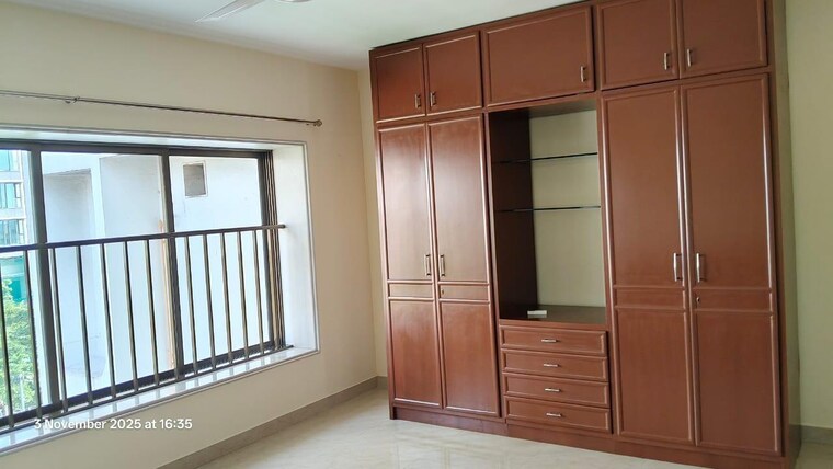 Room, prabhadevi-chs 4 Bedroom 2220 Sq.Ft. Apartment In Prabhadevi Mumbai 9673123