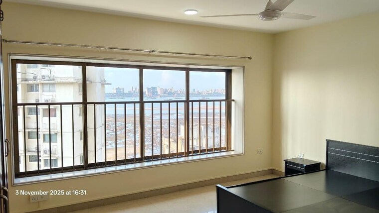 Room, prabhadevi-chs 4 Bedroom 2220 Sq.Ft. Apartment In Prabhadevi Mumbai 9673123