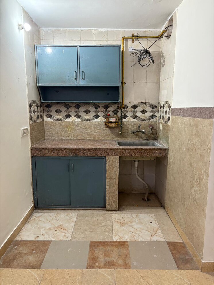 Kitchen, saket 1 RK 350 Sq.Ft. Builder Floor In Saket Delhi 9673143