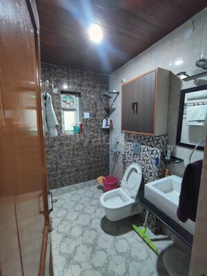 Attached Bathroom in 2 BHK Apartment at Sector 13 Dwarka – for Rent