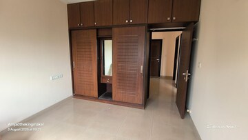Room in 3.5 BHK Apartment at Parkway Tivoli Apartment, Whitefield – for Rent