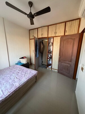 Bedroom in 2 BHK Apartment at Borate Jijai Nagari, Kothrud – for Rent
