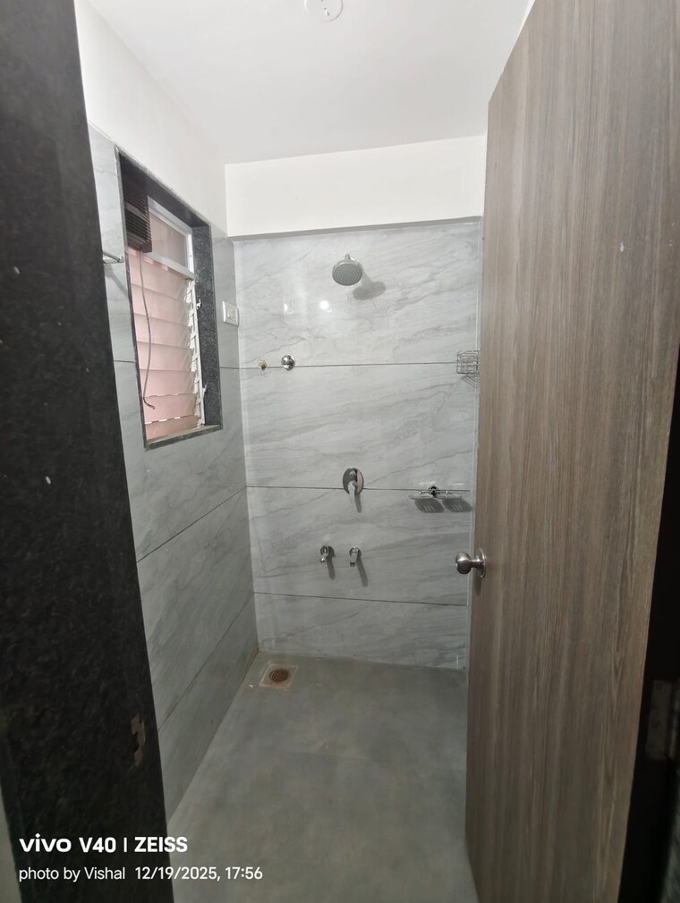 Bathroom, metropolis-bayside 1 Bedroom 425 Sq.Ft. Apartment In Kasarvadavali Thane 9673196
