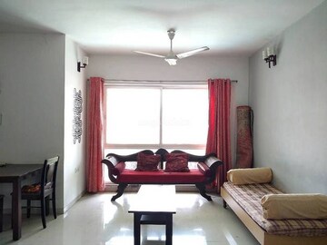 Living Room in 2 BHK Apartment at Viman Nagar – for Rent