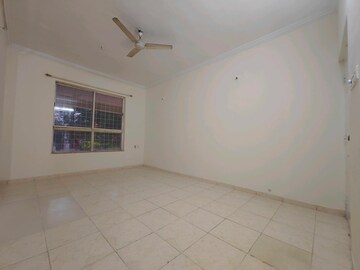 Room in 2 BHK Apartment at Viman Nagar – for Rent