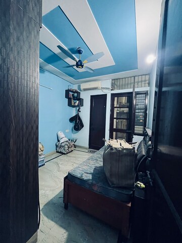 Bedroom in 2 BHK Builder Floor at Paschim Vihar – for Rent