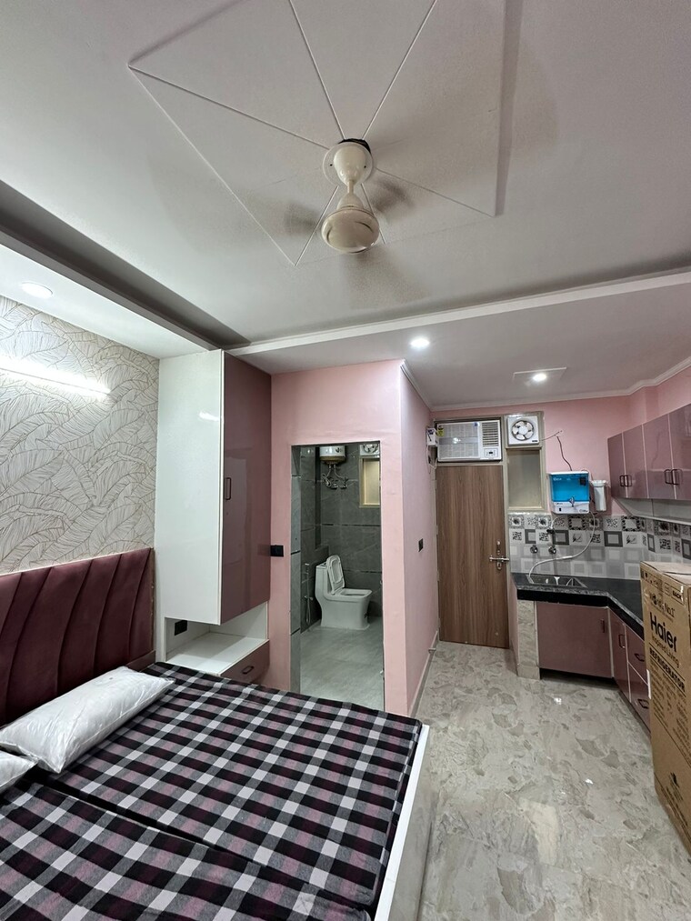 Bedroom, dlf-city-phase-iii 1 RK 540 Sq.Ft. Builder Floor In Sector 24 Gurgaon 9673213