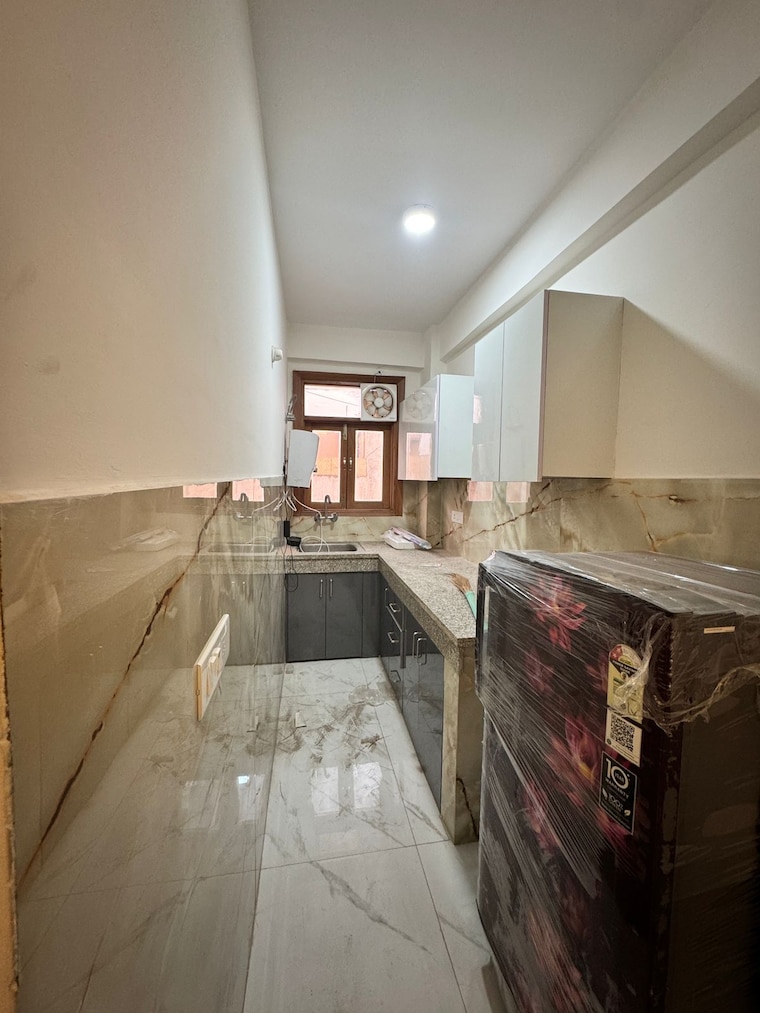 Kitchen, saket 1 Bedroom 500 Sq.Ft. Apartment In Saket Delhi 9673318