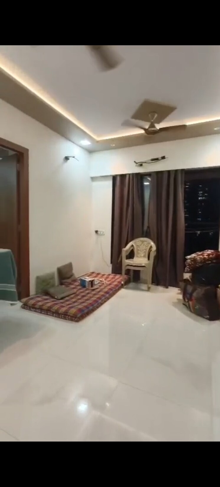 Living Room, raunak-unnathi-woods 1 Bedroom 425 Sq.Ft. Apartment In Ghodbunder Road Thane 9673375