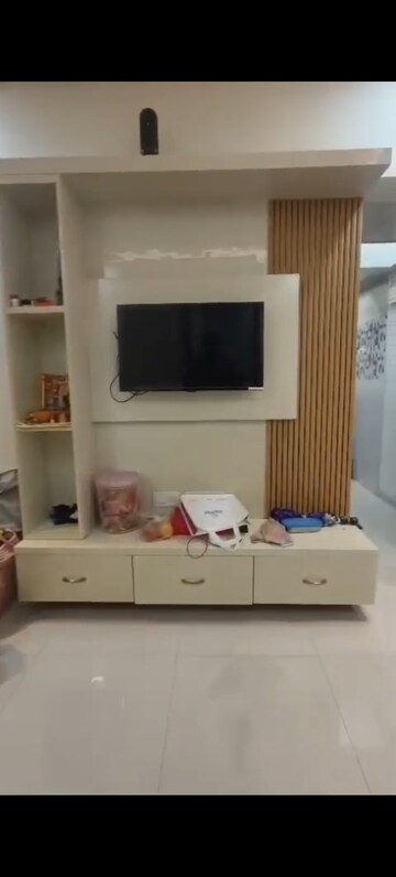 Furnished Amenities in 1 BHK Apartment at Raunak Unnathi Woods, Ghodbunder Road – for Rent