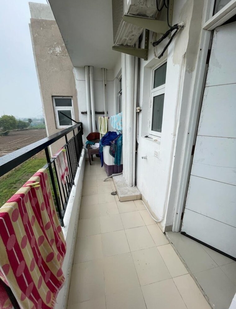 Balcony, dhakoli 2 Bedroom 900 Sq.Ft. Apartment In Dhakoli Zirakpur 9673580