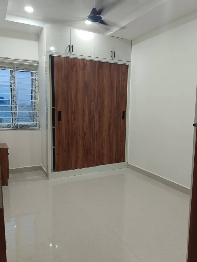 Room, solitaire-ragavendra 1 Bedroom 750 Sq.Ft. Apartment In Kondapur Hyderabad 9674312