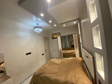 Room in 2 BHK Builder Floor at East Of Kailash – for Rent