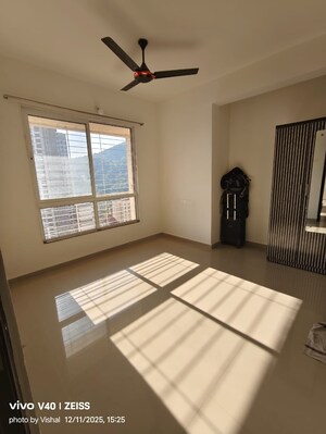 Bedroom in 1 BHK Apartment at Puraniks Tokyo Bay, Kasarvadavali – for Rent