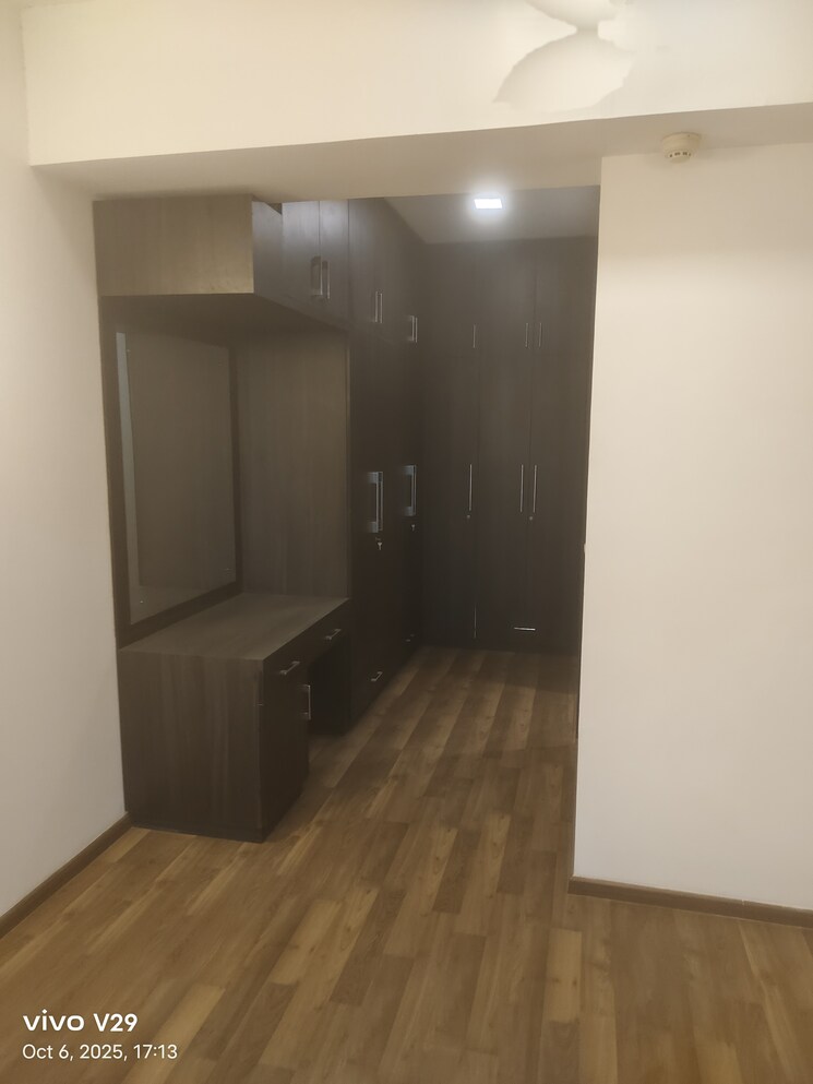 Room, bptp-freedom-park-life 3 Bedroom 2762 Sq.Ft. Apartment In Sector 57 Gurgaon 9673740