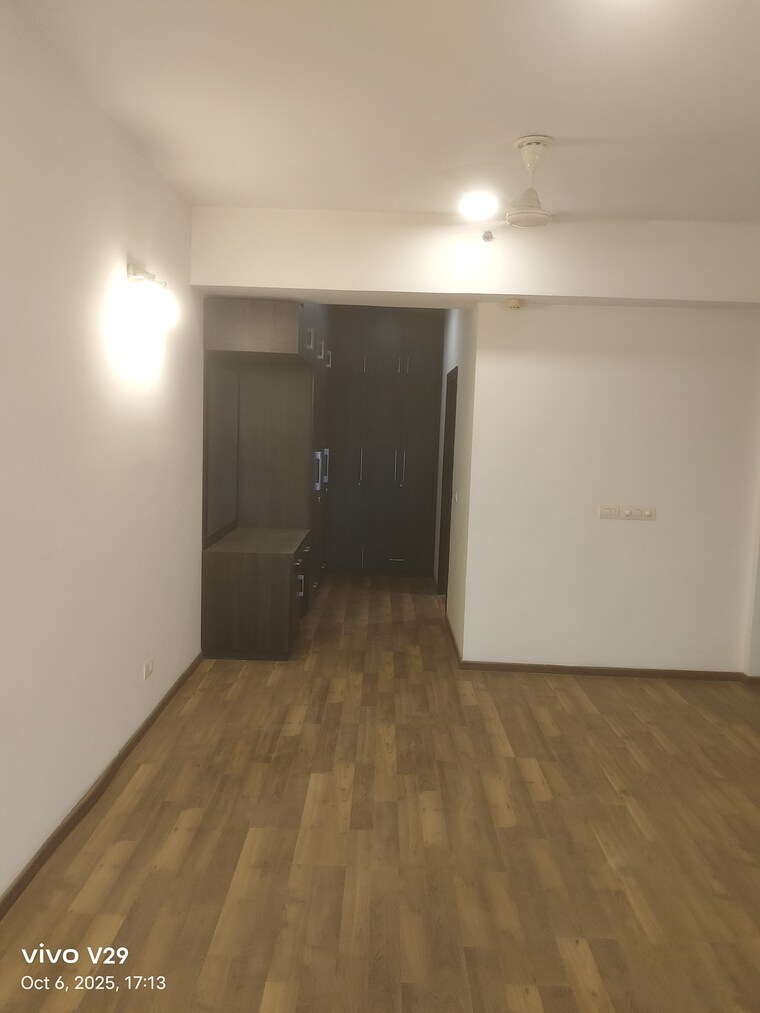 Room, bptp-freedom-park-life 3 Bedroom 2762 Sq.Ft. Apartment In Sector 57 Gurgaon 9673740