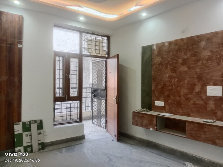 Room, ashoka-enclave-faridabad 3 Bedroom 2050 Sq.Ft. Builder Floor In Sector 34 Faridabad 9673757