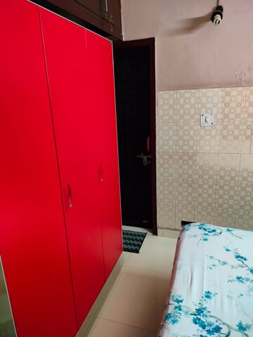 Furnished Amenities in 2.5 BHK Apartment at Pawitra Cooperative Society, Vasundhara Enclave – for Rent
