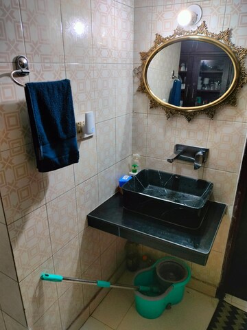 Furnished Amenities in 2.5 BHK Apartment at Pawitra Cooperative Society, Vasundhara Enclave – for Rent