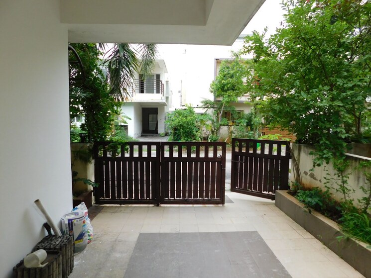 Balcony, safeway-symphony-park-homes 4 Bedroom 165 Sq.Yd. Villa In Peeranchuruvu Hyderabad 9673704