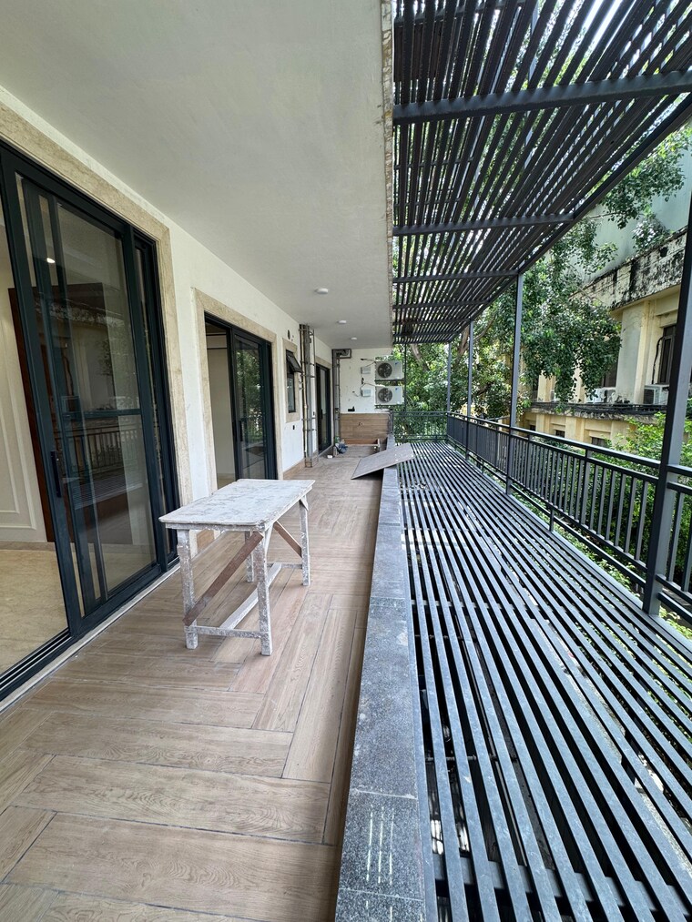 Balcony, dlf-city-phase-iv 6+ Bedroom 360 Sq.Yd. Villa In Dlf Phase iv Gurgaon 9673805