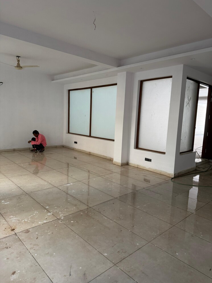 undefined, dlf-city-phase-iv 6+ Bedroom 360 Sq.Yd. Villa In Dlf Phase iv Gurgaon 9673805