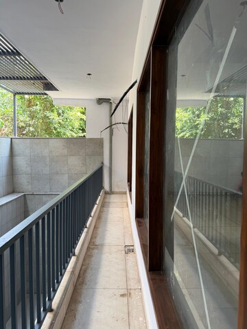 Balcony in 6+ BHK Villa at DLF City Phase IV, Dlf Phase iv – for Sale