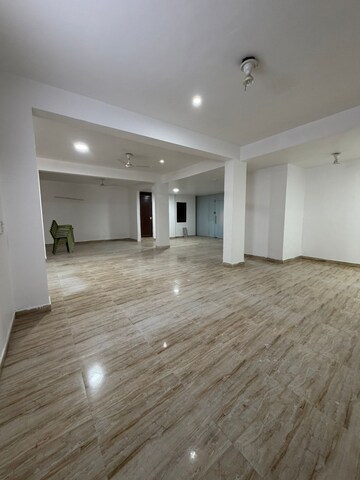 Room in  Office Space in IT/SEZ at DLF City Phase III, Sector 24 – for Rent