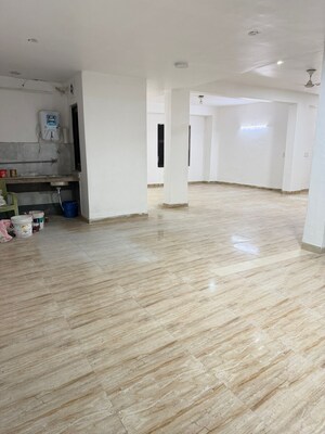 Room in  Office Space in IT/SEZ at DLF City Phase III, Sector 24 – for Rent