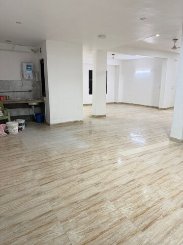 Room in  Office Space in IT/SEZ at DLF City Phase III, Sector 24 – for Rent