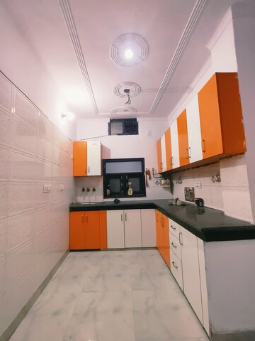 Kitchen in 1 BHK Builder Floor at Dwarka Mor – for Rent