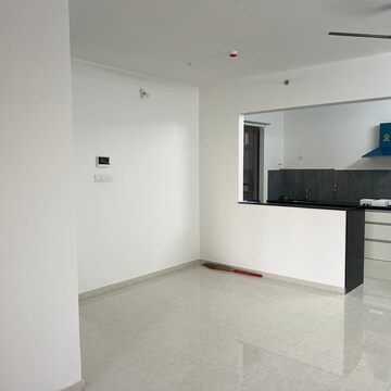 Room in 3 BHK Apartment at Pride World City Wellington, Madhav Nagar – for Rent