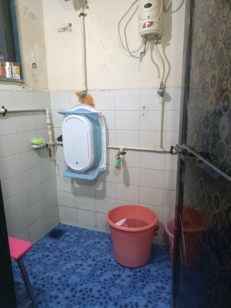 Bathroom, mandakini-chs 1 Bedroom 550 Sq.Ft. Apartment In Dahisar East Mumbai 9673953