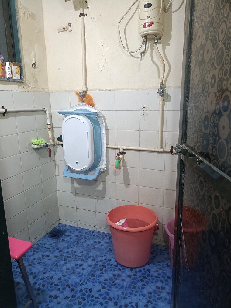 Bathroom, mandakini-chs 1 Bedroom 550 Sq.Ft. Apartment In Dahisar East Mumbai 9673953