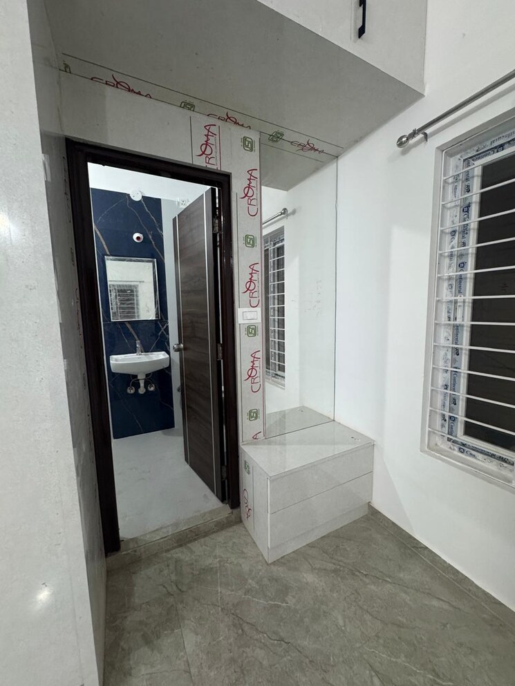 undefined, kondapur 3 Bedroom 2300 Sq.Ft. Apartment In Kondapur Hyderabad 9673970