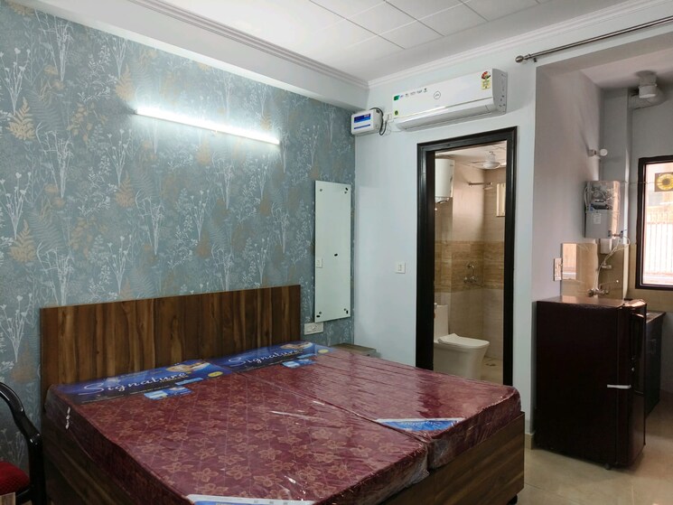 Bedroom, sector 38 1 RK 700 Sq.Ft. Builder Floor In Sector 38 Gurgaon 9673966
